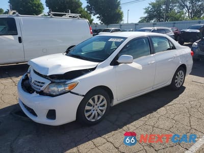 2013 TOYOTA COROLLA LE 2T1BU4EE5DC958197 - główne zdjęcie licytacji z USA - miniatura