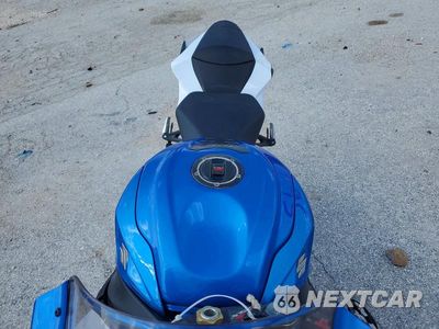 Piąte zdjęcie samochodu w środku: 2013 SUZUKI GSX VIN:JS1GR7MA9D2103051 - miniatura