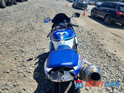 Zdjęcie 6 z 9 samochodu: 2005 SUZUKI GSX-R600 K VIN:JS1GN7CA252112785 - miniatura