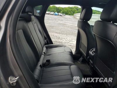 Zdjęcie 10 z 12 samochodu: 2023 MERCEDES-BENZ GLA 250 4MATIC VIN:W1N4N4HB6PJ431553 - miniatura