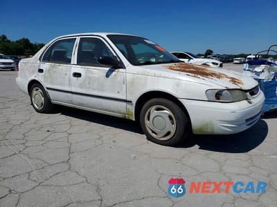 Czwarte zdjęcie samochodu z boku: 1998 TOYOTA COROLLA VE VIN:1NXBR12E8WZ010107 - miniatura