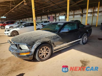 2007 FORD MUSTANG 1ZVFT80NX75321971 - główne zdjęcie licytacji z USA - miniatura