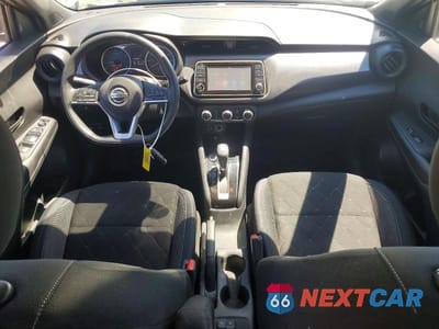 Zdjęcie 8 z 12 samochodu: 2020 NISSAN KICKS S VIN:3N1CP5BVXLL506380 - miniatura