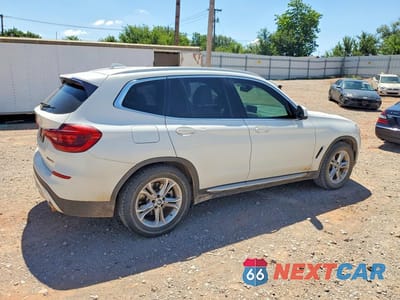 Trzecie zdjęcie samochodu z tyłu: 2021 BMW X3 SDRIVE30I VIN:5UXTY3C07M9D76779 - miniatura