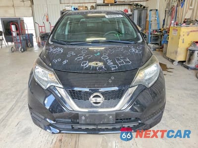Piąte zdjęcie samochodu w środku: 2017 NISSAN VERSA NOTE S PLUS VIN:3N1CE2CP9HL375535 - miniatura