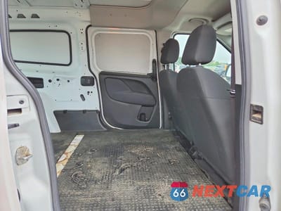 Zdjęcie 11 z 13 samochodu: 2017 RAM PROMASTER CITY VIN:ZFBERFABXH6H03988 - miniatura