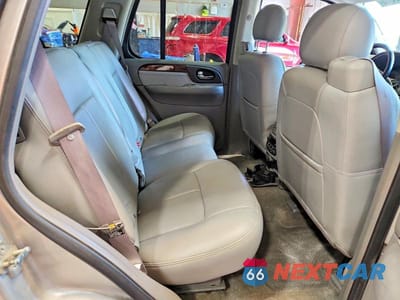 Zdjęcie 11 z 13 samochodu: 2006 GMC ENVOY VIN:1GKDT13S262259411 - miniatura