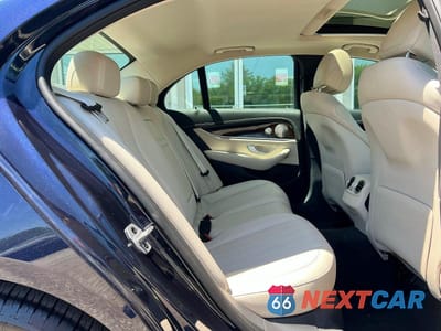 Zdjęcie 6 z 12 samochodu: 2022 MERCEDES-BENZ E 350 4MATIC VIN:W1KZF8EB3NB032781 - miniatura