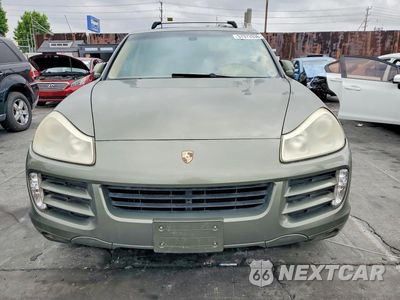 Piąte zdjęcie samochodu w środku: 2010 PORSCHE CAYENNE VIN:WP1AA2APXALA06511 - miniatura