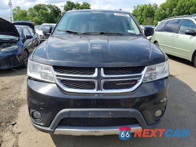 Piąte zdjęcie samochodu w środku: 2014 DODGE JOURNEY SXT VIN:3C4PDDBGXET211754 - miniatura