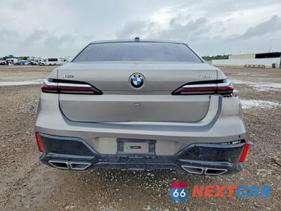 Zdjęcie 6 z 12 samochodu: 2024 BMW 760 XI VIN:WBA33EJ00RCR45958 - miniatura