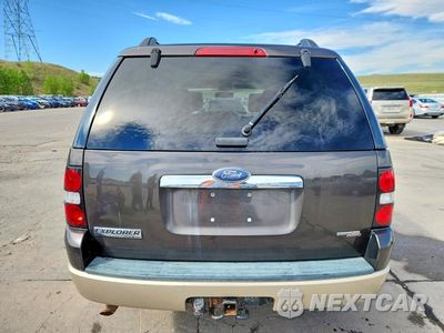 Zdjęcie 6 z 13 samochodu: 2007 FORD EXPLORER EDDIE BAUER VIN:1FMEU74E27UB13956 - miniatura