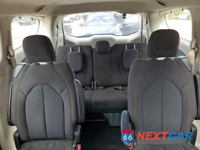 Zdjęcie 10 z 14 samochodu: 2017 CHRYSLER PACIFICA TOURING L VIN:2C4RC1BG9HR778751 - miniatura