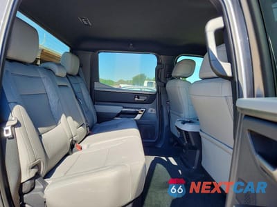 Zdjęcie 10 z 12 samochodu: 2025 TOYOTA TUNDRA LIMITED VIN:5TFWA5DB8SX320113 - miniatura