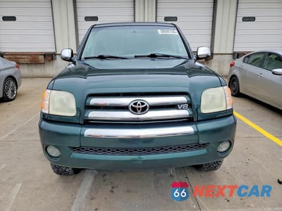 Piąte zdjęcie samochodu w środku: 2004 TOYOTA TUNDRA DOUBLE CAB SR5 VIN:5TBDT44134S442057 - miniatura