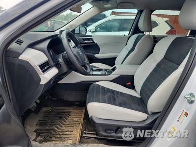 Zdjęcie 7 z 13 samochodu: 2025 MITSUBISHI OUTLANDER SE VIN:JA4J3VA88SZ038646 - miniatura