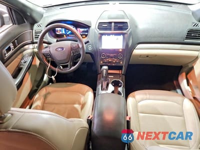 Zdjęcie 8 z 13 samochodu: 2018 FORD EXPLORER XLT VIN:1FM5K8D88JGA44489 - miniatura