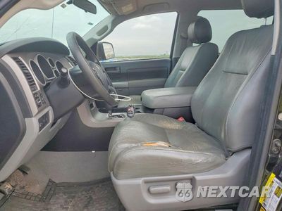 Zdjęcie 7 z 13 samochodu: 2010 TOYOTA TUNDRA CREWMAX SR5 VIN:5TFEY5F14AX089902 - miniatura