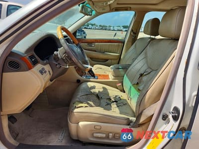 Zdjęcie 7 z 12 samochodu: 2004 LEXUS LS 430 VIN:JTHBN36F640162324 - miniatura