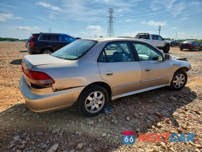 Trzecie zdjęcie samochodu z tyłu: 2002 HONDA ACCORD EX VIN:1HGCG56602A025965 - miniatura