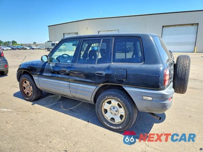 Drugie zdjęcie samochodu z przodu: 1998 TOYOTA RAV4 BASE VIN:JT3HP10V1W7075679 - miniatura
