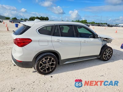 Trzecie zdjęcie samochodu z tyłu: 2021 BMW X1 SDRIVE28I VIN:WBXJG7C01M5S08629 - miniatura