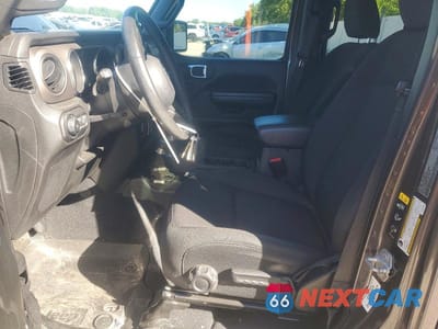 Zdjęcie 7 z 12 samochodu: 2021 JEEP WRANGLER UNLIMITED SPORT VIN:1C4HJXDN6MW617890 - miniatura