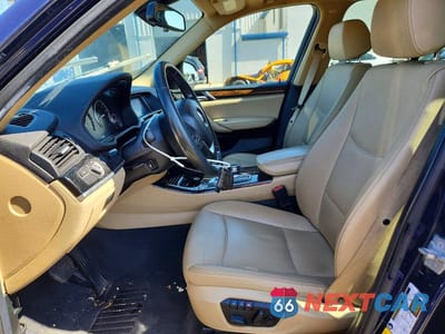Zdjęcie 7 z 13 samochodu: 2017 BMW X3 XDRIVE28I VIN:5UXWX9C34H0T21825 - miniatura