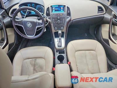 Zdjęcie 8 z 12 samochodu: 2015 BUICK VERANO VIN:1G4PP5SK3F4134021 - miniatura