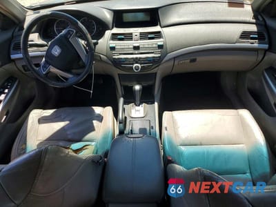 Zdjęcie 8 z 12 samochodu: 2008 HONDA ACCORD EXL VIN:1HGCP26878A088800 - miniatura