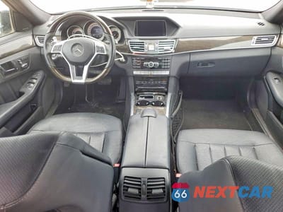 Zdjęcie 8 z 12 samochodu: 2014 MERCEDES-BENZ E 550 4MATIC VIN:WDDHF9BB8EA882059 - miniatura