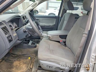 Zdjęcie 7 z 12 samochodu: 2006 DODGE DAKOTA QUAD SLT VIN:1D7HE48K46S687200 - miniatura