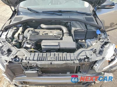 Zdjęcie 11 z 13 samochodu: 2016 VOLVO S60 CROSS COUNTRY T5 VIN:YV4612UM2G2001193 - miniatura