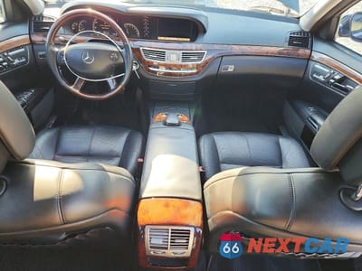 Zdjęcie 8 z 12 samochodu: 2007 MERCEDES-BENZ S 550 VIN:WDDNG71X77A089047 - miniatura