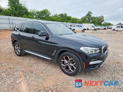 Czwarte zdjęcie samochodu z boku: 2021 BMW X3 SDRIVE30I VIN:5UXTY3C00M9E93295 - miniatura