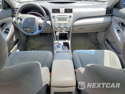 Zdjęcie 8 z 12 samochodu: 2008 TOYOTA CAMRY LE VIN:4T1BE46K38U772339 - miniatura