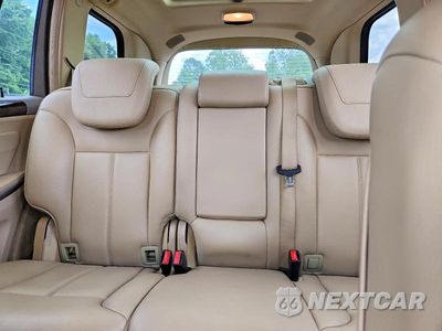 Zdjęcie 10 z 13 samochodu: 2011 MERCEDES-BENZ GL 450 4MATIC VIN:4JGBF7BE5BA689910 - miniatura