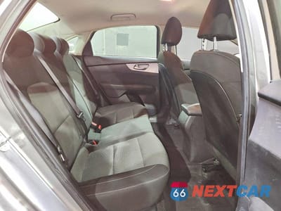 Zdjęcie 10 z 13 samochodu: 2024 KIA FORTE LXS VIN:3KPF24ADXRE780302 - miniatura