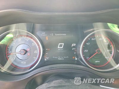 Zdjęcie 9 z 13 samochodu: 2018 DODGE CHARGER VIN:2C3CDXBG6JH180428 - miniatura