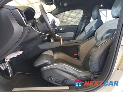 Zdjęcie 7 z 12 samochodu: 2021 VOLVO S60 T8 RECHARGE R-DESIGN VIN:7JRBR0FM1MG095854 - miniatura