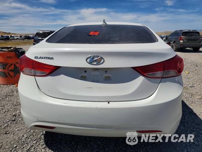 Zdjęcie 6 z 12 samochodu: 2013 HYUNDAI ELANTRA GLS VIN:5NPDH4AE4DH339333 - miniatura