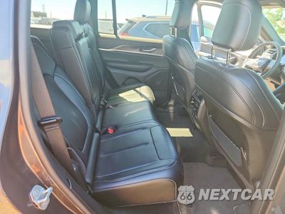 Zdjęcie 11 z 13 samochodu: 2025 JEEP GRAND CHEROKEE LIMITED VIN:1C4RJHBGXS8728460 - miniatura