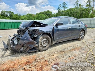 2015 NISSAN ALTIMA 2.5 S 1N4AL3AP0FN372271 - główne zdjęcie licytacji z USA - miniatura