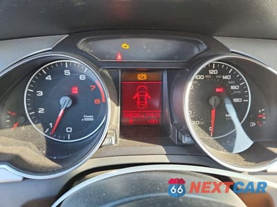 Zdjęcie 9 z 13 samochodu: 2012 AUDI A5 PREMIUM VIN:WAUCFAFH5CN002376 - miniatura