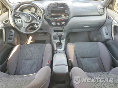Zdjęcie 8 z 13 samochodu: 2002 TOYOTA RAV4 BASE VIN:JTEHH20V826034380 - miniatura