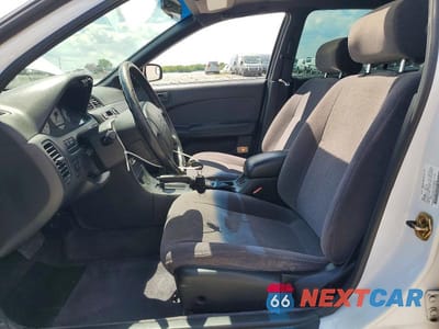Zdjęcie 7 z 12 samochodu: 1996 NISSAN MAXIMA GXE VIN:JN1CA21D9TM417138 - miniatura