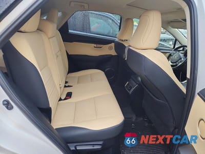 Zdjęcie 10 z 13 samochodu: 2021 LEXUS NX 300 BASE VIN:JTJDARDZ6M5031920 - miniatura