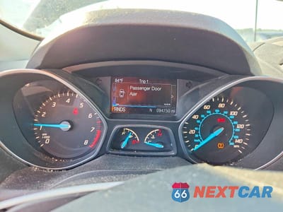 Zdjęcie 9 z 13 samochodu: 2016 FORD ESCAPE SE VIN:1FMCU0GX6GUA21227 - miniatura
