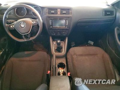 Zdjęcie 8 z 12 samochodu: 2015 VOLKSWAGEN JETTA BASE VIN:3VW1K7AJ2FM427584 - miniatura