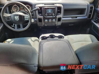 Zdjęcie 8 z 12 samochodu: 2017 RAM 2500 ST VIN:3C6UR5CJ4HG553077 - miniatura